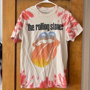 Rolling stones graphic tee!